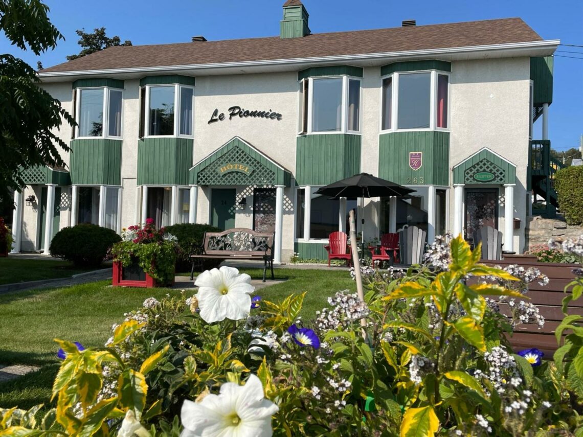 hotel-le-pionnier-tadoussac-pic-2